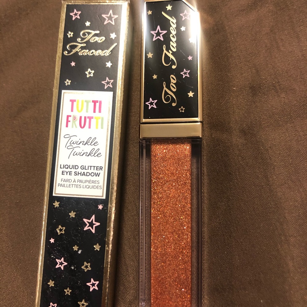 Too Faced Liquid Eyeshadow. Citrus Mistress